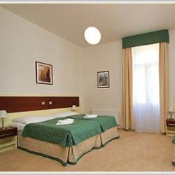 Unbranded City Partner Hotel Atos