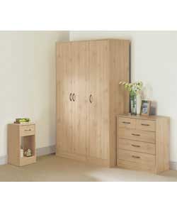Maple finish with silver finish bow handles. 3 door wardrobe:Size (H)177.5, (W)105.1, (D)49.9cm.1 ha