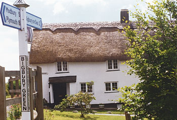 Unbranded Cleave Cottage