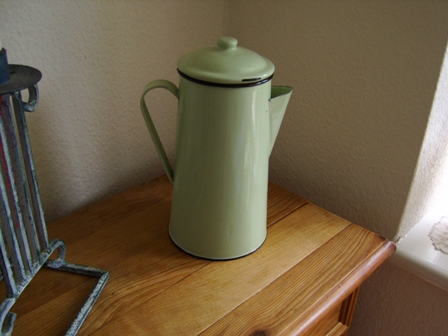 Unbranded Coffee Pot in Green Enamel