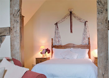 Unbranded Coppett Cottage