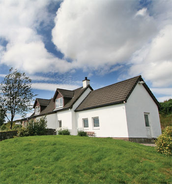 Unbranded Coshanachie Cottage