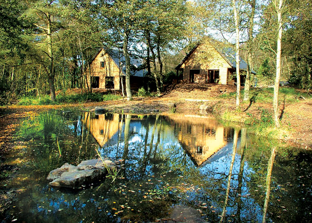 Unbranded Cotton Lodge Holiday Park