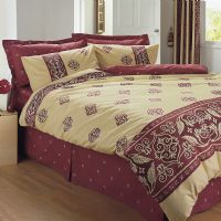 Courtney Bedding Collection