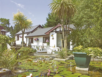 Unbranded Courtyard Cottage