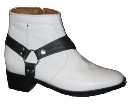 Leather upper and sole with soft leather lining. Made from the finest quality Leather you will find