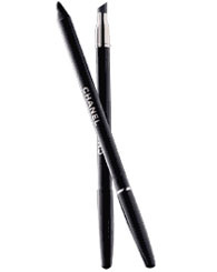 Smudge eyeliner. As an eyeliner, it draws a clean,