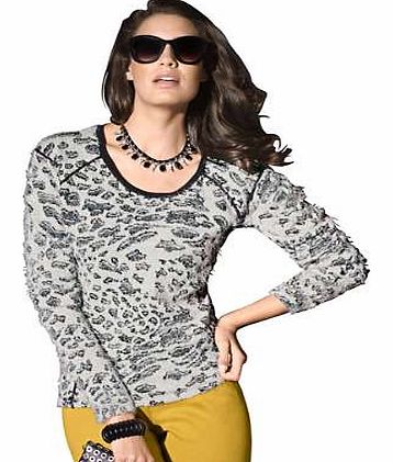 Print detailed jumper with a rounded neckline, long sleeves and black piping detail. In a fashionable fluffy yarn with shiny metallised threads. Creation L Jumper Features: Long sleeves Round neck Flattering fit Washable 38% Cotton, 31% Polyamide, 26