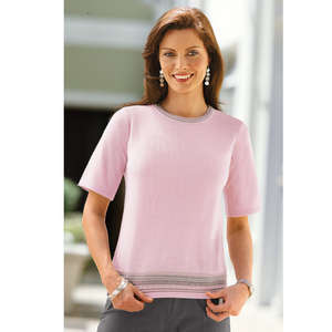 crew-neck sweater for comfort and classic elegance. semi-fashioned sleeves. neckline and hem with te