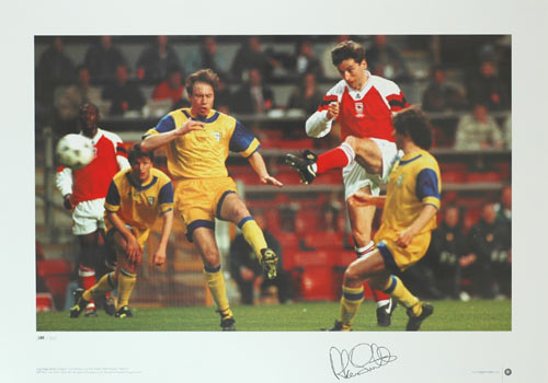 Cup Kings Series: Signed by Alan Smith of Arsenal