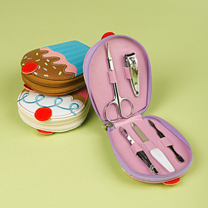 Unbranded Cupcake Manicure Set