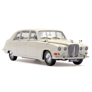 Unbranded Daimler DS420 1968 White