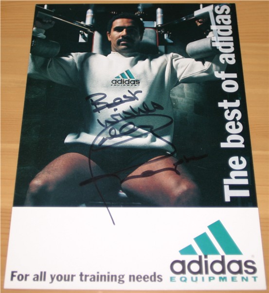 DALEY THOMPSON HAND SIGNED 8 x 6 INCH PROMO CARD