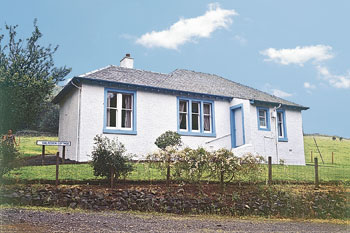 Unbranded Dalreoch Cottage