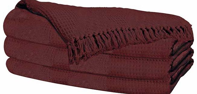 Made from 100% cotton this diamond throw is durable. soft-to-touch and versatile enough to respond to temperature changes. The cotton throw in a rich chocolate hue will lock in warmth making it ideal for snuggling with indoors and its ideal for bed t