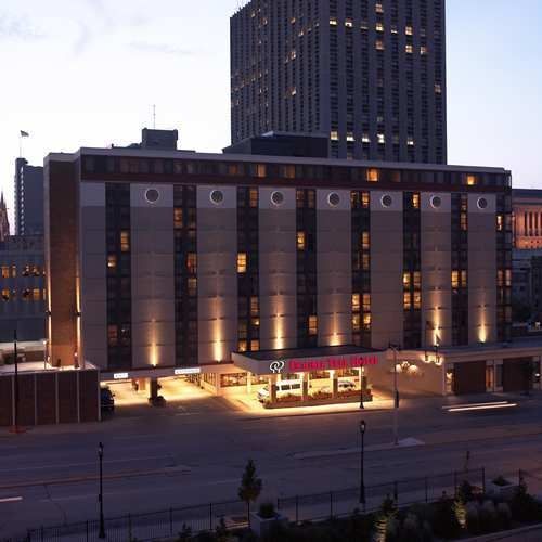 Unbranded Doubletree Milwaukee City Center