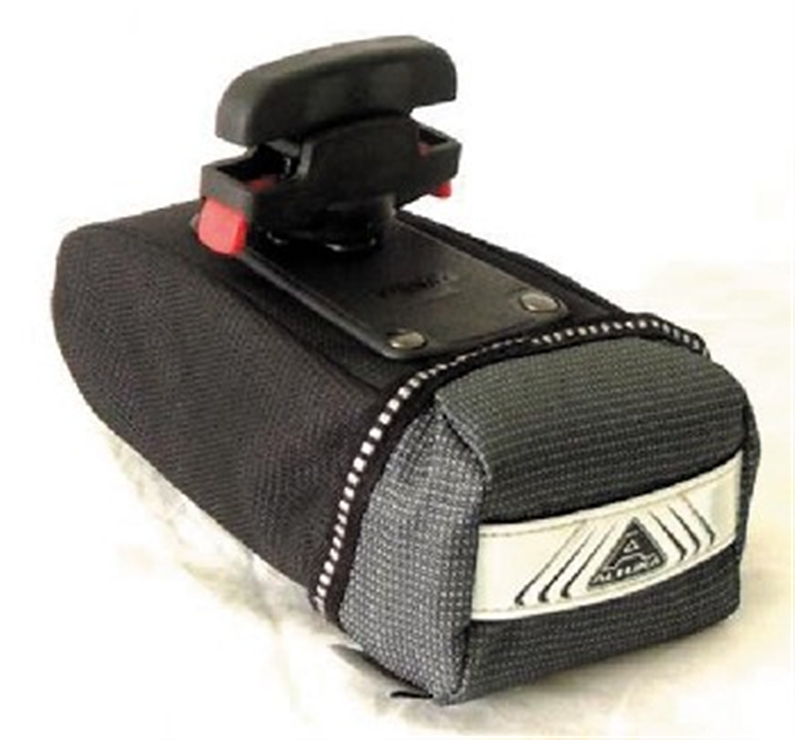 A COMPACT RAINPROOF SEATPACK TO KEEP ESSENTIAL ITEMS DRY. INCLUDES REFLECTIVE TRIM, A REFLECTIVE