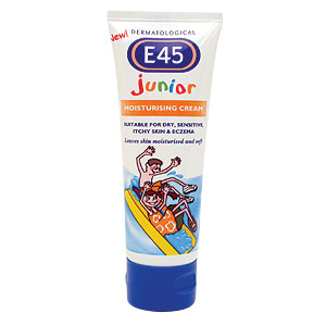 E45 Junior Moisturising Cream rehydrates the skin