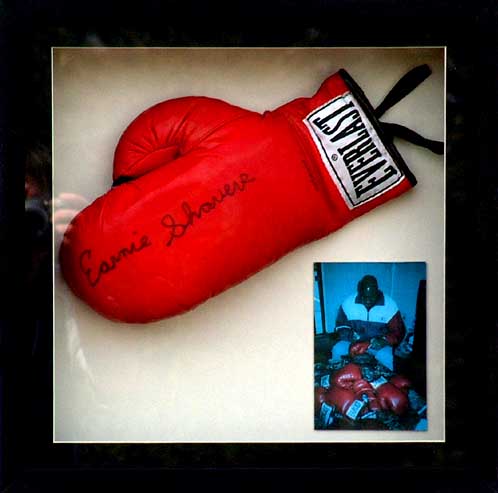 Unbranded Earnie Shavers and#8211; Sigend and framed glove