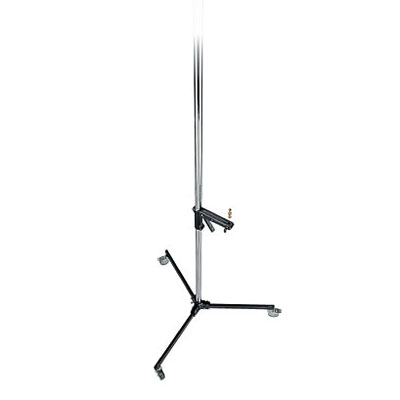 The sliding arm stand is the perfect support for the larger lightbanks and softboxes, as you can adj