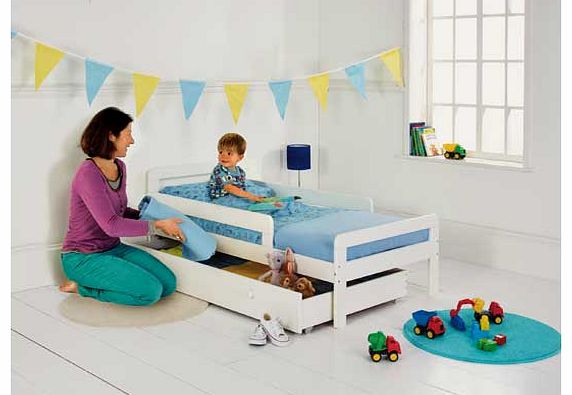 Is it time for your little one to leave their cot behind and move to a grown up bed? This toddler bed is a great first time bed. The guard rail provides safety as your child gets use to not having cot sides. The storage drawer included gives extra sp