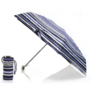 Stripped pattern umbrella with purple, silver, white and black tones. Stay stylish with the Estripe 