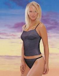 Trendy and tasteful strappy underwired camisole ve