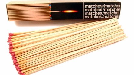 Extra Long Safety Matches - 11` (28 cms)This box of giant 11 inch (28 cms) long matches are perfect for keeping around the house, great for lighting open fires, log burners, stoves, bonfires, candles or anything that needs a naked flame. The box cont