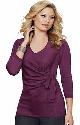 Figure flattering top with a subtle gathering detail and tie belt at the side of the waist. With a feminine v-neckline and three-quarter length sleeves. Fair Lady Top Features: V-neckline Three-quarter length sleeves Flattering fit Delicate wash max.