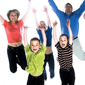 Unbranded Family Portrait Experience at a Venture Studio