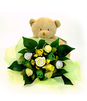 Unbranded Finest Bouquets - Blankie Bear with Bouquet