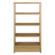 This display cabinet is part of the Retiro range. Made from Oak veneered wood with a solid oak frame