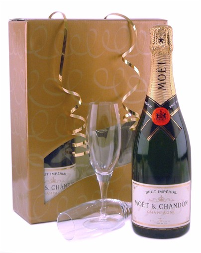 Flutes and Champagne - Moet Chandon