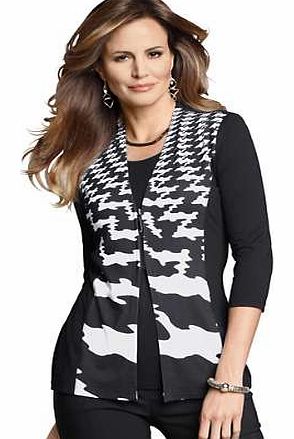 Layered look top with dog tooth pattern that increases in size from top to bottom. Finished with a short zip fastening and black inserted top underneath. With three-quarter length sleeves and decorative overlook seam at the front. Frank Walder Top Fe