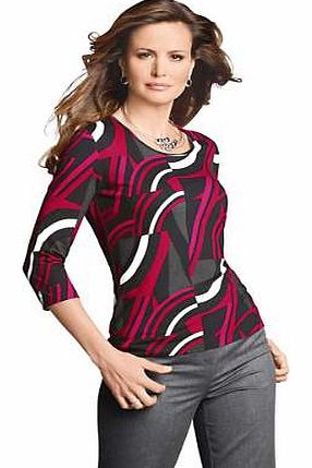 On this round neck top its the graphic print that is the defining feature. In a lovely flowing, stretch fabric with three-quarter length sleeves. Frank Walder Top Features: Three-quarter length sleeves Flattering fit Washable 98% Viscose, 2% Elastane