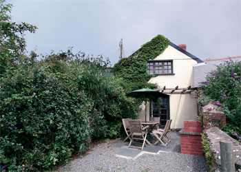 Unbranded Furze Cottage