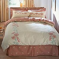 Gala Bedding Collection