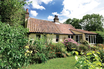 Unbranded Garth Cottage