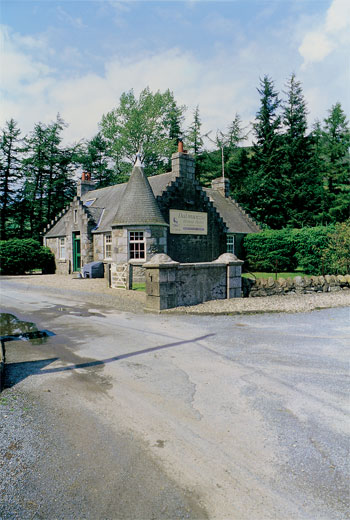 Unbranded Gatelodge South