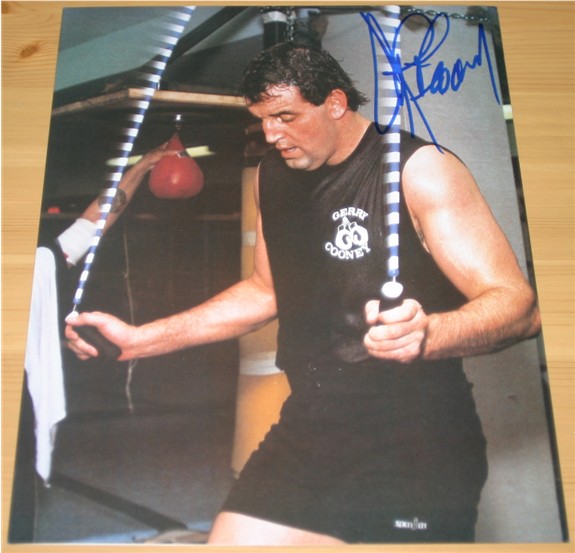 GERRY COONEY SIGNED 10 x 8 COLOUR PHOTO