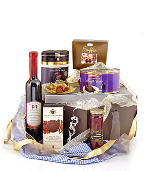 Unbranded Gift Hamper - Lifes Luxuries