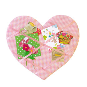 Unbranded Gingham Heart Pinless Notice Board