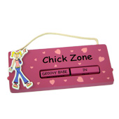 Girl Chat Plaque: Pink