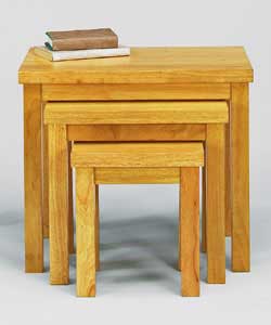 Size of largest table (H)46.5, (W)35, (L)53cm.Set of 3.Natural rubberwood.Solid wood tables in a nat