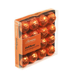 A meltingly smooth milk chocolate truffle dotted with orange pieces and flavoured with Grand Marnier