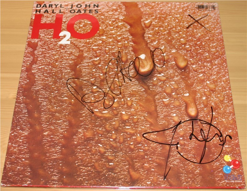 HALL and OATES H20 VINYL LP SIGNED BY BOTH