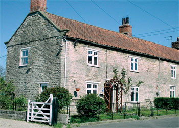 Unbranded Hall Garth