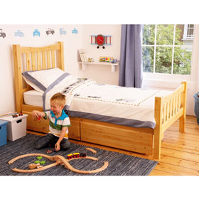 Unbranded Hamptons Bed with Mattress and Set of 2 Underbed Drawers in Natural