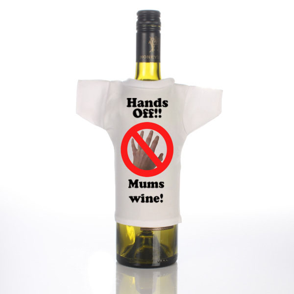Unbranded Hands off Personalised Wine Bottle T-Shirt