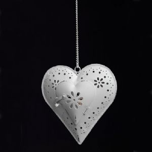 Unbranded Hanging Tea Light Candle Holders - Heart